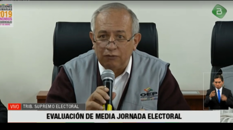 El vicepresidente del Tribunal Supremo Electoral (TSE), Antonio Costas. Foto: Captura Bolivia TV