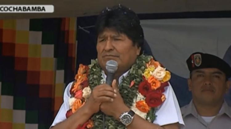 Evo Morales en un acto en Epizana, Cochabamba. Foto: BTV/Captura.