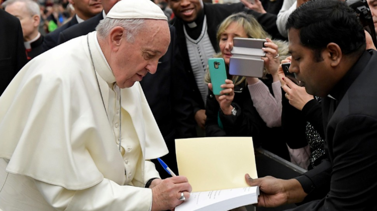 El Papa Francisco en el Vaticano. Foto: Reuters.