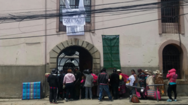 El ingreso a la cárcel de San Pedro de La Paz.  Foto: ANF