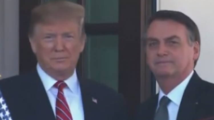 Donald Trump y Jair Bolsonaro antes del ingreso a la Casa Blanca.