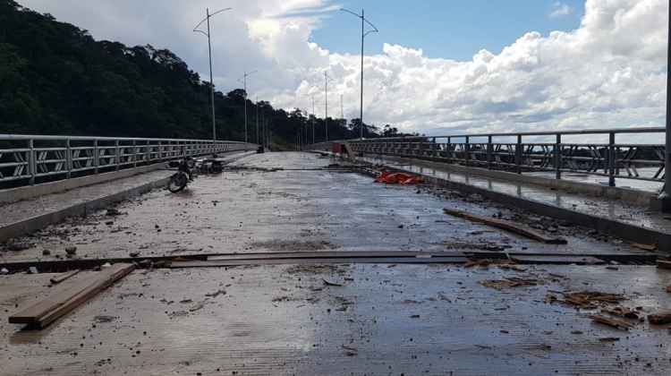 Puente Rurrenabaque-San Buenaventura durante una inspección de ANF junto con vecinos. Foto: ANF