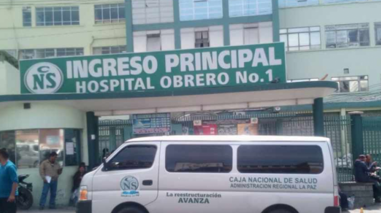 Ingreso principal del Hospital Obrero. Foto: ANF