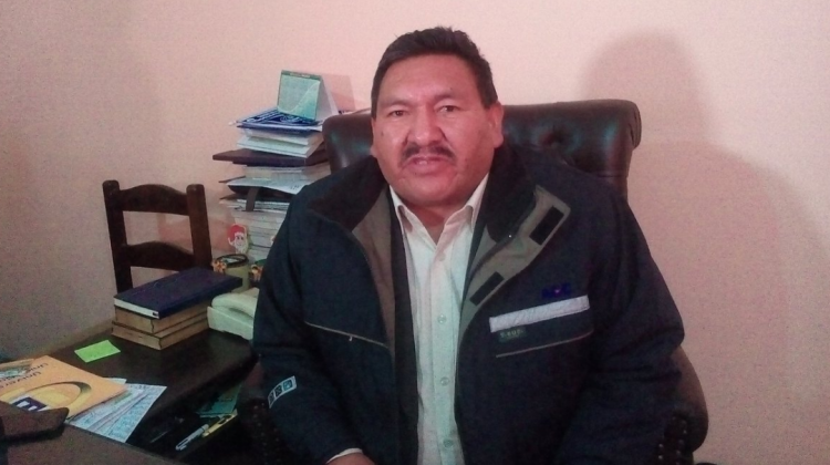 Secretario ejecutivo de la Federación Andina de Choferes de El Alto, Víctor Tarqui. Foto: Peter Luna.