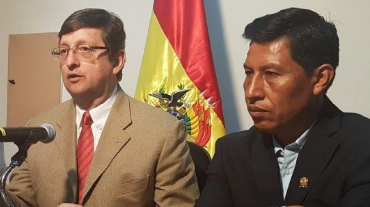 Los candidatos a la presidencia y vicepresidencia por Bolivia dice No. Foto: Archivo