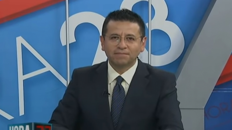 El periodista Juan Pablo Guzmán. Foto: Captura Red Bolivisión.
