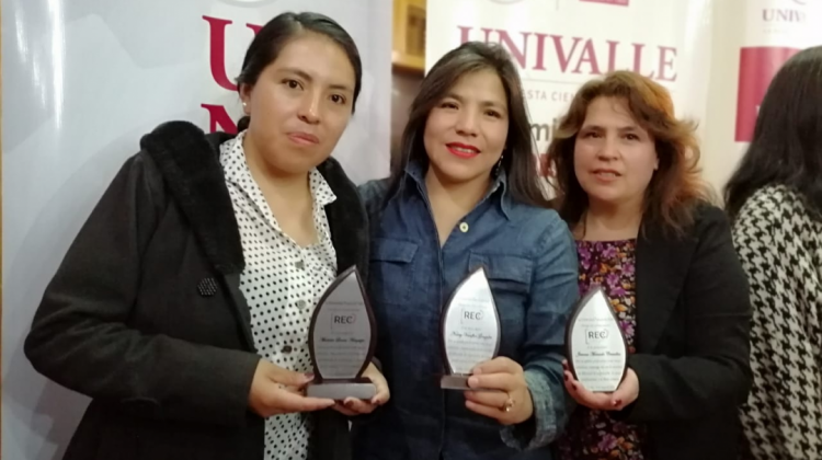 De izquierda a derecha: Mariela Laura, Nancy Vacaflor y Jimena Mercado. (Foto: ANF)