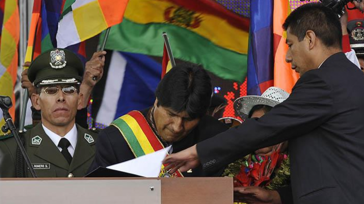 El presidente Evo Morales en la promulgación de la CPE. Foto: Los Tiempos