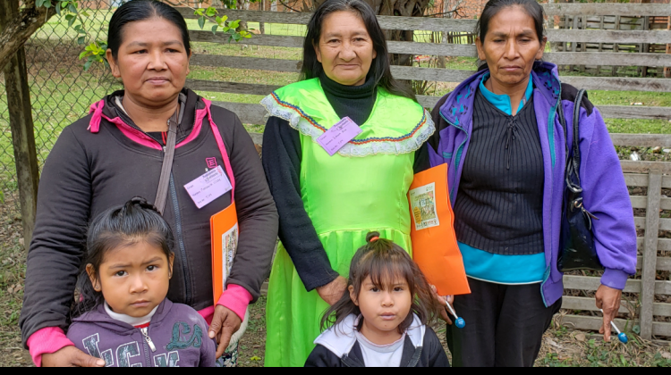 Mujeres indígenas que participan del encuentro sobre Autonomías y Territorio. Foto: ANF