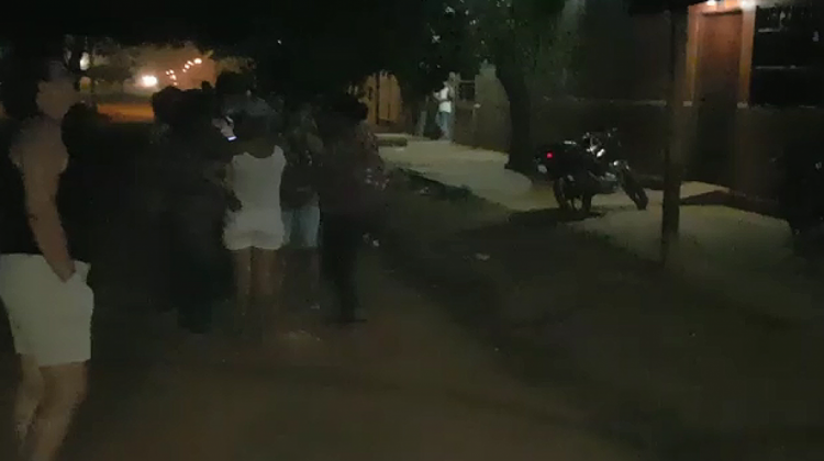 Vigilia en la casa del alcalde de San Pedro (Pando) en Riberalta. Foto: captura de video.