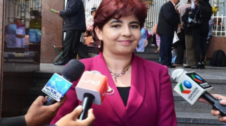 Candidata a la vicepresidencia por el PDC, Paola Barriga. Foto: Los Tiempos