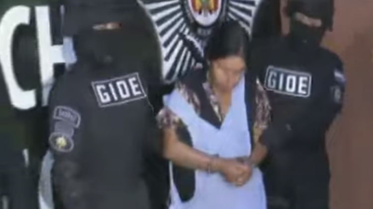 FELCN presenta a Esperanza Montesinos alias "La Tía". Foto: Captura de pantalla Bolivisión.