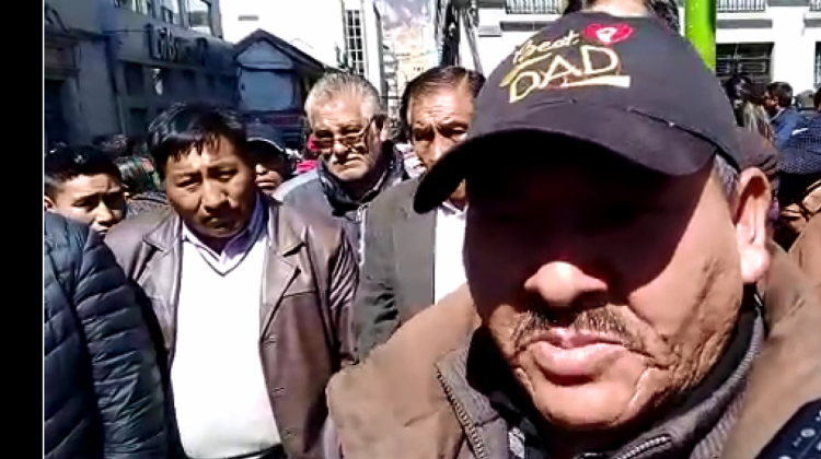 Ejecutivo de la Federación de Choferes Andina de El Alto, Víctor Tarqui. Foto: ANF