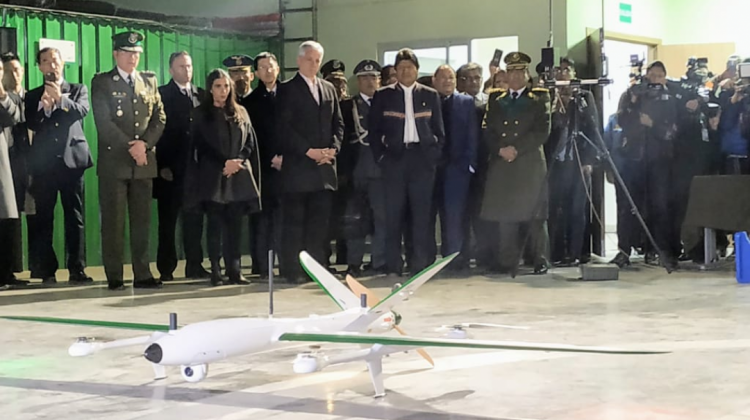 Una de los drones que funcionará en el trabajo de seguridad ciudadana. Foto: Ministerio de la Presidencia.
