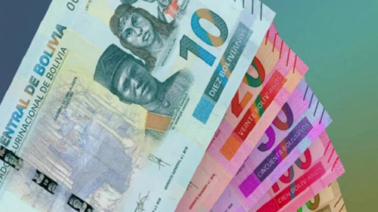 Billetes en pesos bolivianos. Foto: Los Tiempos