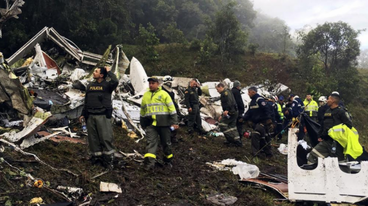Avión siniestrado en Colombia donde murieron jugadores del equipo brasileño Chapecoense y periodistas. Foto: Efecto coyuyo