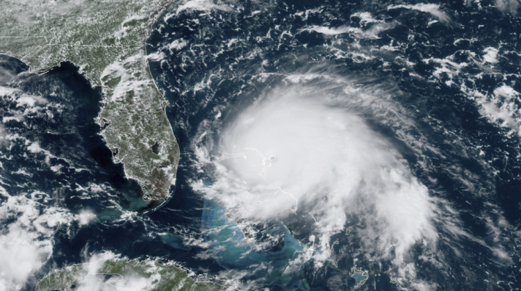 Foto AP: Imagen satelital del huracán Dorian