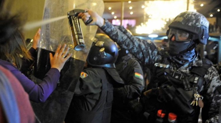 Ataques con gases a los manifestantes. Foto: Amnistía Internacional