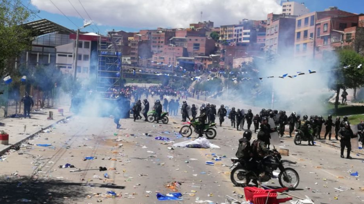 Enfrentamientos durante el cierre de campaña del MAS. Foto: El Potosí