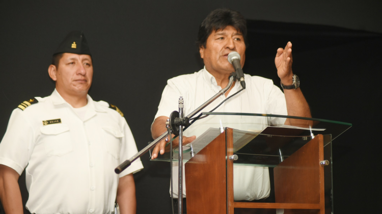 El presidente Evo Morales durante su intervención en la aprobación de la Ley de Desarrollo de Puerto Busch. Foto: ABI.