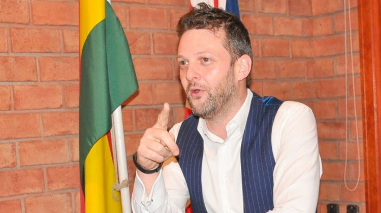 Jeff Glekin, embajador británico en Bolivia.       Foto: El Diario