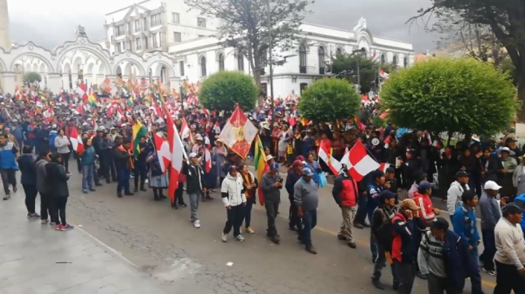 En Potosí los ciudadanos se movilizaron repitiendo el estribillo: “Evo asesino”. Video: Juan Orellana
