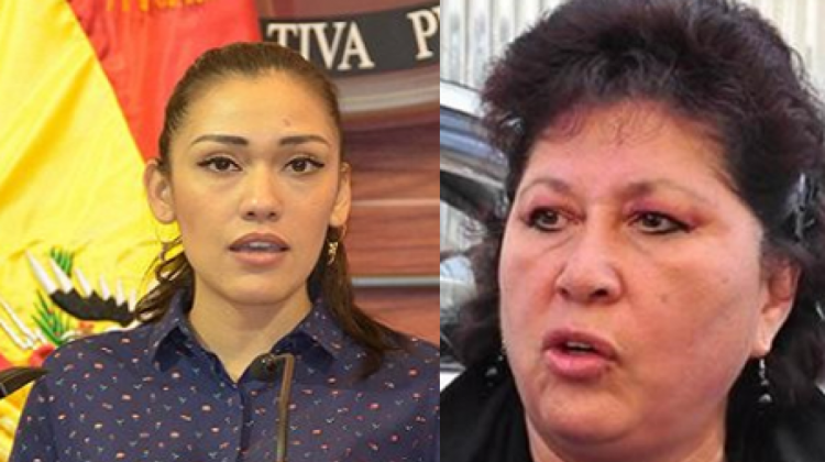Las parlamentarias del MAS, Adriana Salvatierra y Sonia Brito.