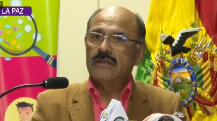 Aníbal Cruz, ministro de Salud. Foto: Captura de Bolivia TV.