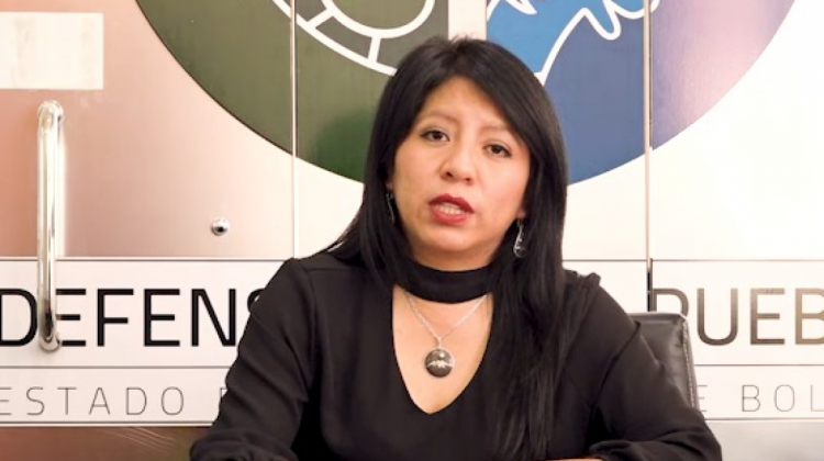La defensora del Pueblo, Nadia Cruz.