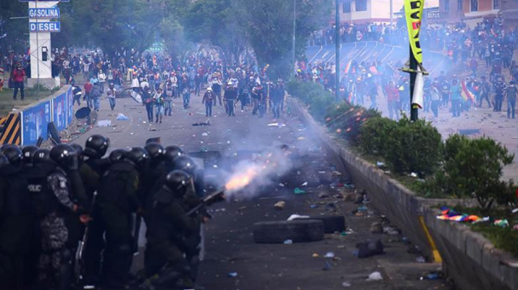Manifestaciones en la zona de Huayllani, en Sacaba. Foto archivo: Los Tiempos