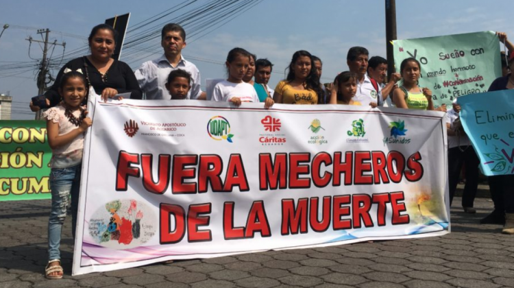 Protesta en febrero de 2020, cuando se puso la acción de protección contra los mecheros. Foto: Antonella Calle/Agencia Tegantai