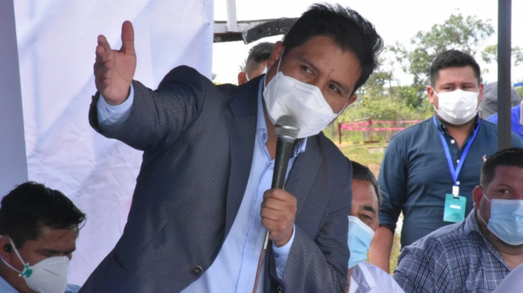 El ministro de Salud, Jeyson Auza en un evento. Foto: Ministerio de Salud