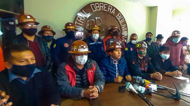 Dirigencia de la Central Obrera Boliviana. Foto: Internet