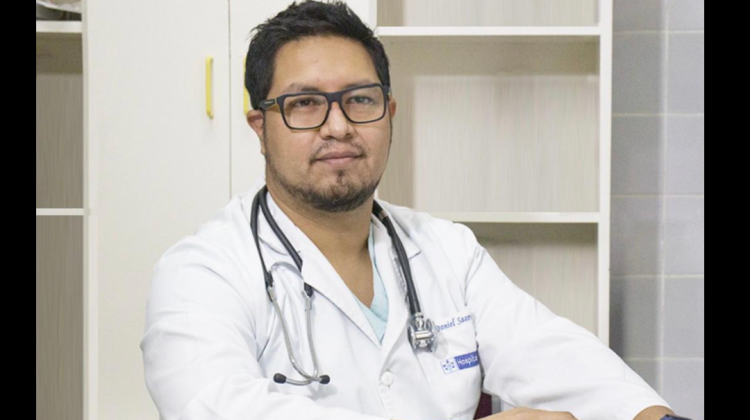 Dr. Daniel Saavedra Rodriguez, cardiólogo intervencionista de Cochabamba. Foto: Bayer