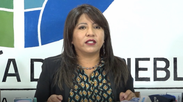 La defensora dle Pueblo, Nadia Cruz. Foto: Captura de pantalla