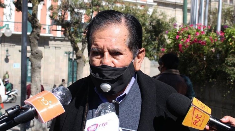 Secretario ejecutivo de la Confederación Nacional de Gremiales de Bolivia, Francisco Figueroa.