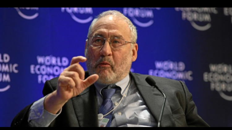 El Premio Nobel en Economía, PH.D. Joseph Stiglitz. Foto: Público
