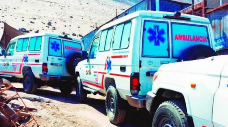 Ambulancias en Iquique. Foto: El Deber