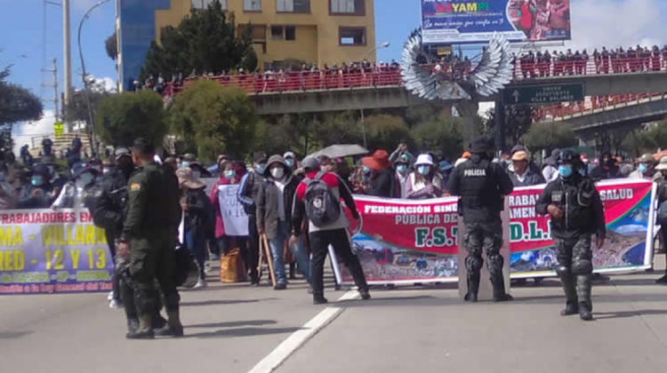 Protesta de trabajadores en Salud. Foto archivo: FM Bolivia