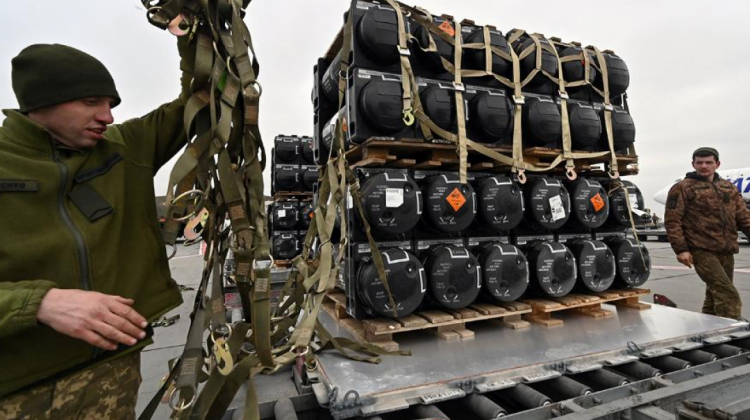 Donación de armamento de parte de EEUU a Ucrania en una anterior oportunidad. Foto: CNN