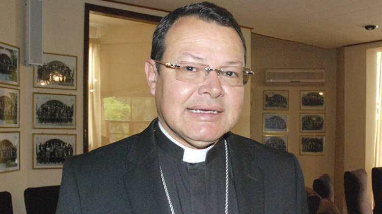 Monseñor Fernando Bascopé Müller. Foto: CEB