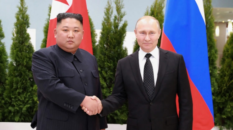 Kim Jon Un, líder de Corea del Norte, junto a Vladimir Putin, presidente de Rusia.   Foto: Al Jazeera