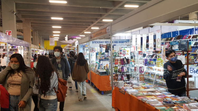 La Feria del Libro abre sus puertas este domingo desde las 10:00. Foto: ANF
