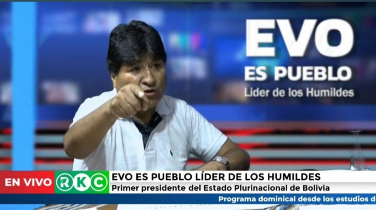 Evo Morales en su programa dominical en Kawsachun Coca. Foto: Captura