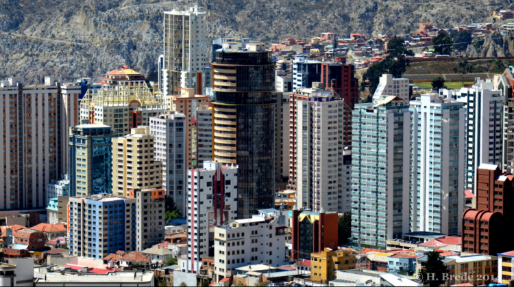 Edificios en la ciudad de La Paz. Foto:skyscraper