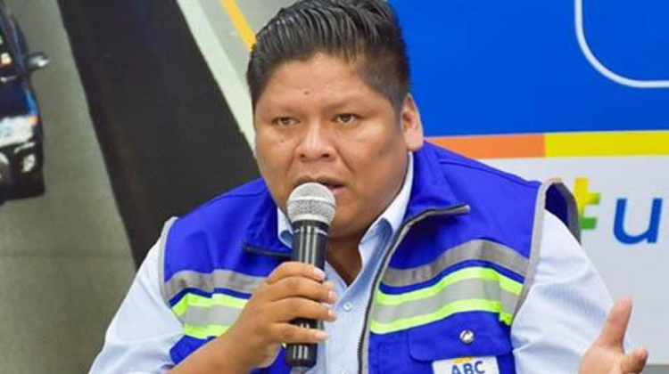 El presidente de la Administradora Boliviana de Caminos (ABC), Henry Nina. Foto: Erbol.