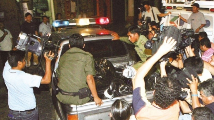 El operativo de la Policía en el Hotel Las Américas. Foto/Archivo: Página Siete
