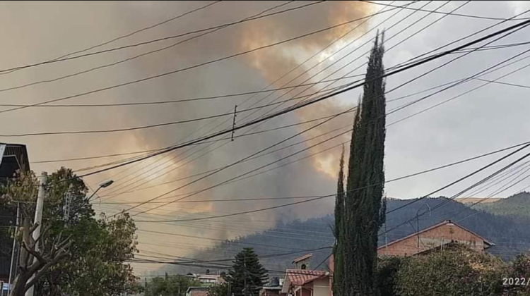 Dos incendios se registraron en esta jornada en Cochabamba Foto. SAR Bolivia filial Cochabamba