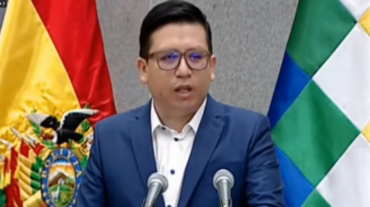 Ministro Sergio Cusicanqui. Foto: Captura video