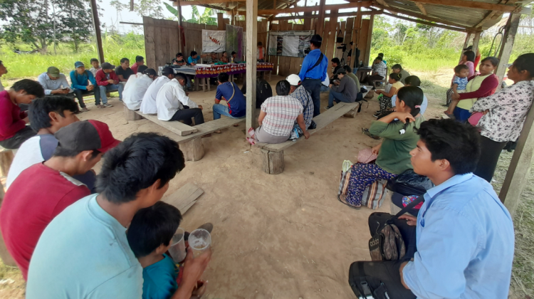 Los indígenas tsimanes en una reunión. Foto: Cortesía